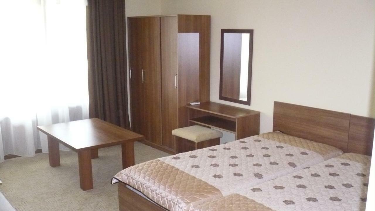 Вила Дъбовец Dubovets 外观 照片