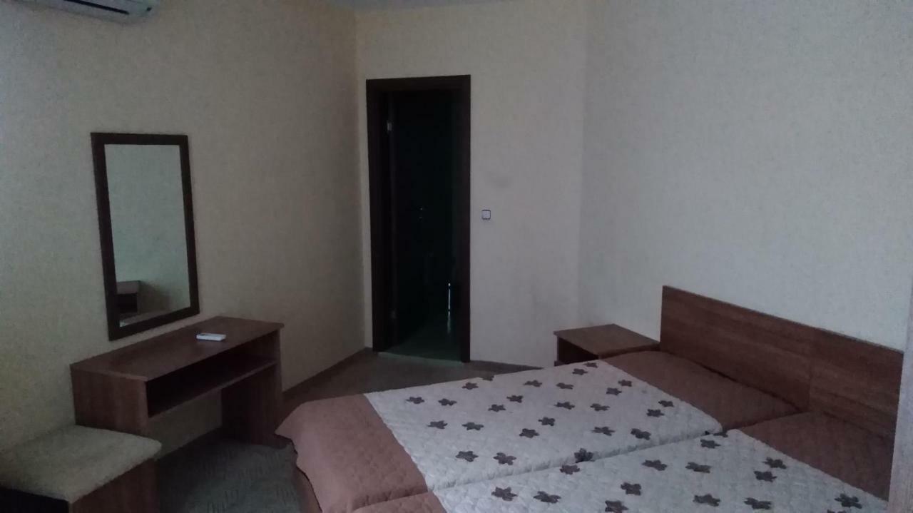 Вила Дъбовец Dubovets 外观 照片